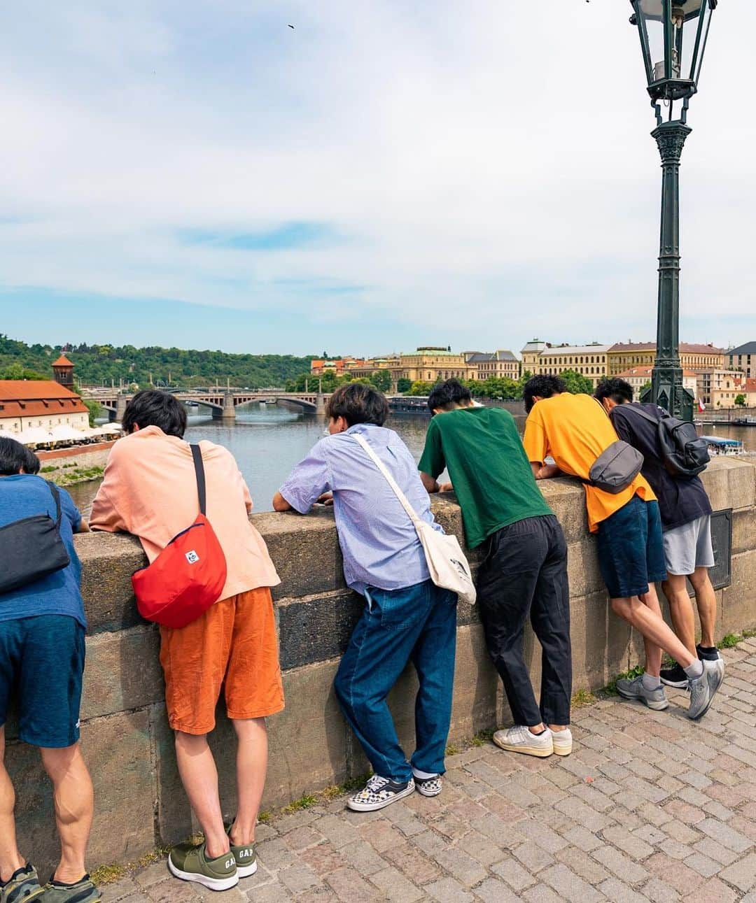 楢崎智亜さんのインスタグラム写真 - (楢崎智亜Instagram)「PRAHA🇨🇿  はじめてのチェコ上陸！ 街並みが綺麗過ぎて観光楽しい😎🍦」6月2日 1時18分 - tomoa_narasaki