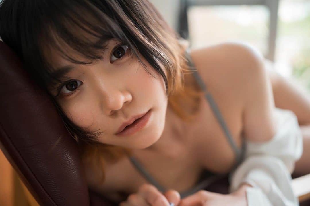 仁藤りさのインスタグラム：「🥺 Kindle↓ @nitolisa_official  . . . . . . . .  #仁藤りさ  #インスタグラビア #グラビア #グラドル #ポートレート #撮影  #model #photography #portrait #instgood  #selfie  #gravure #gravuremodel #cosplay  #japanesegirl #japanese」