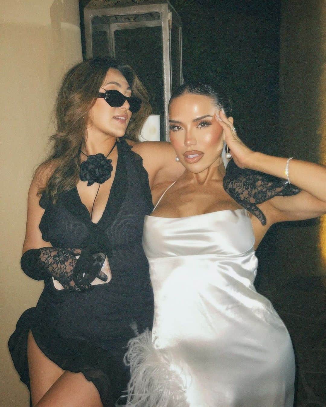iluvsarahiiさんのインスタグラム写真 - (iluvsarahiiInstagram)「Still posting because we have almost three thousand photos in the shared album 🙈🤪 Vlog will be up this weekend!」6月2日 2時41分 - iluvsarahii