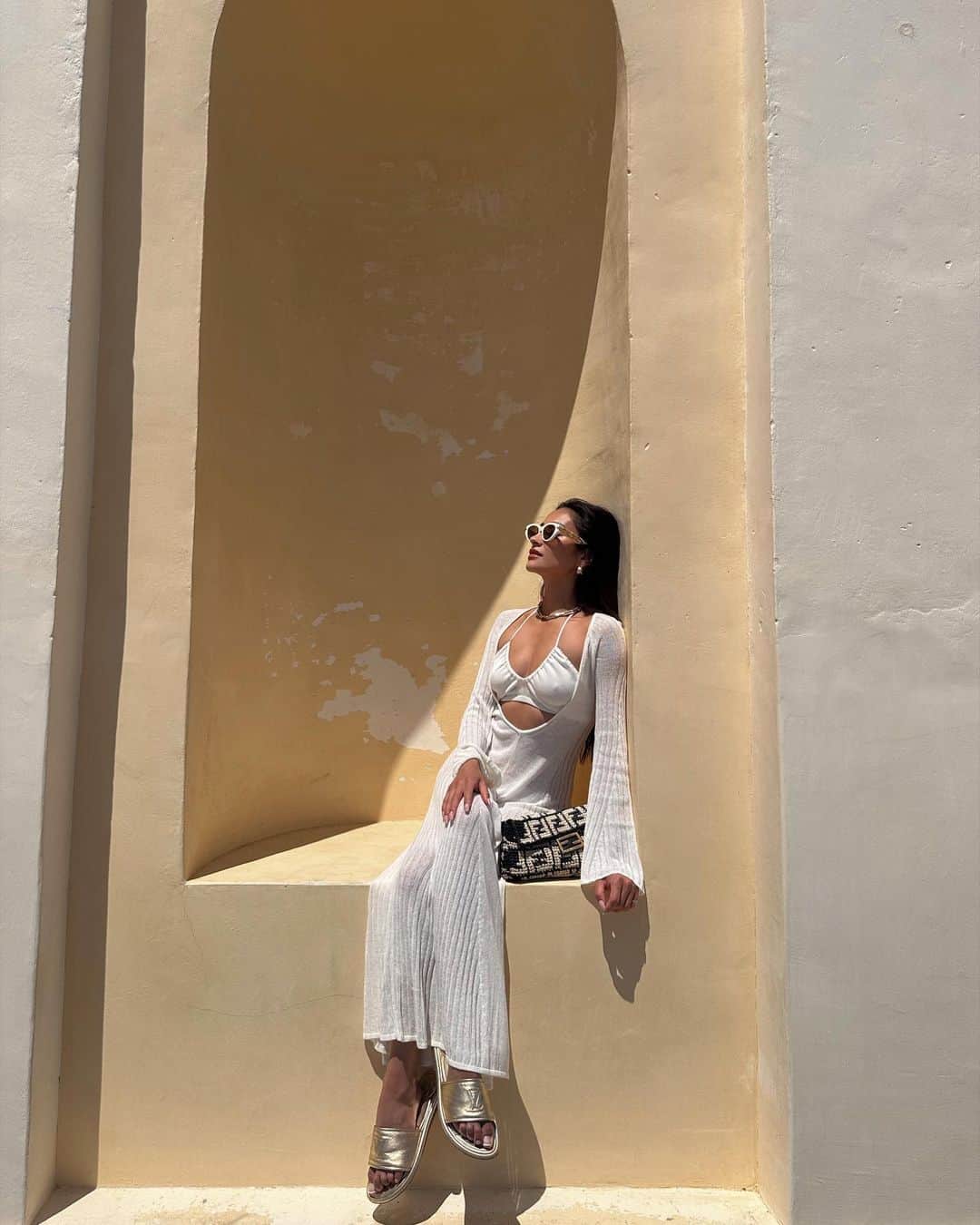 シェイ・ミッチェルのインスタグラム：「Italian summer all year please」