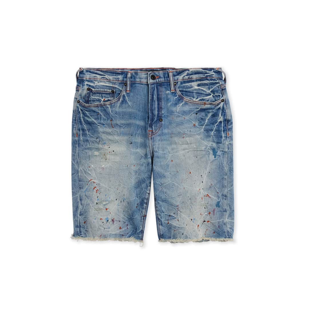 ピーアールーピーエスさんのインスタグラム写真 - (ピーアールーピーエスInstagram)「RAINS SHORTS | Paint splattered with a raw edge hem, give these Rains Shorts an edge to any tee or sweater. These light wash denim shorts have 5 pockets, a zipper fly, and tons of purpose.」6月2日 6時01分 - prpsjeans