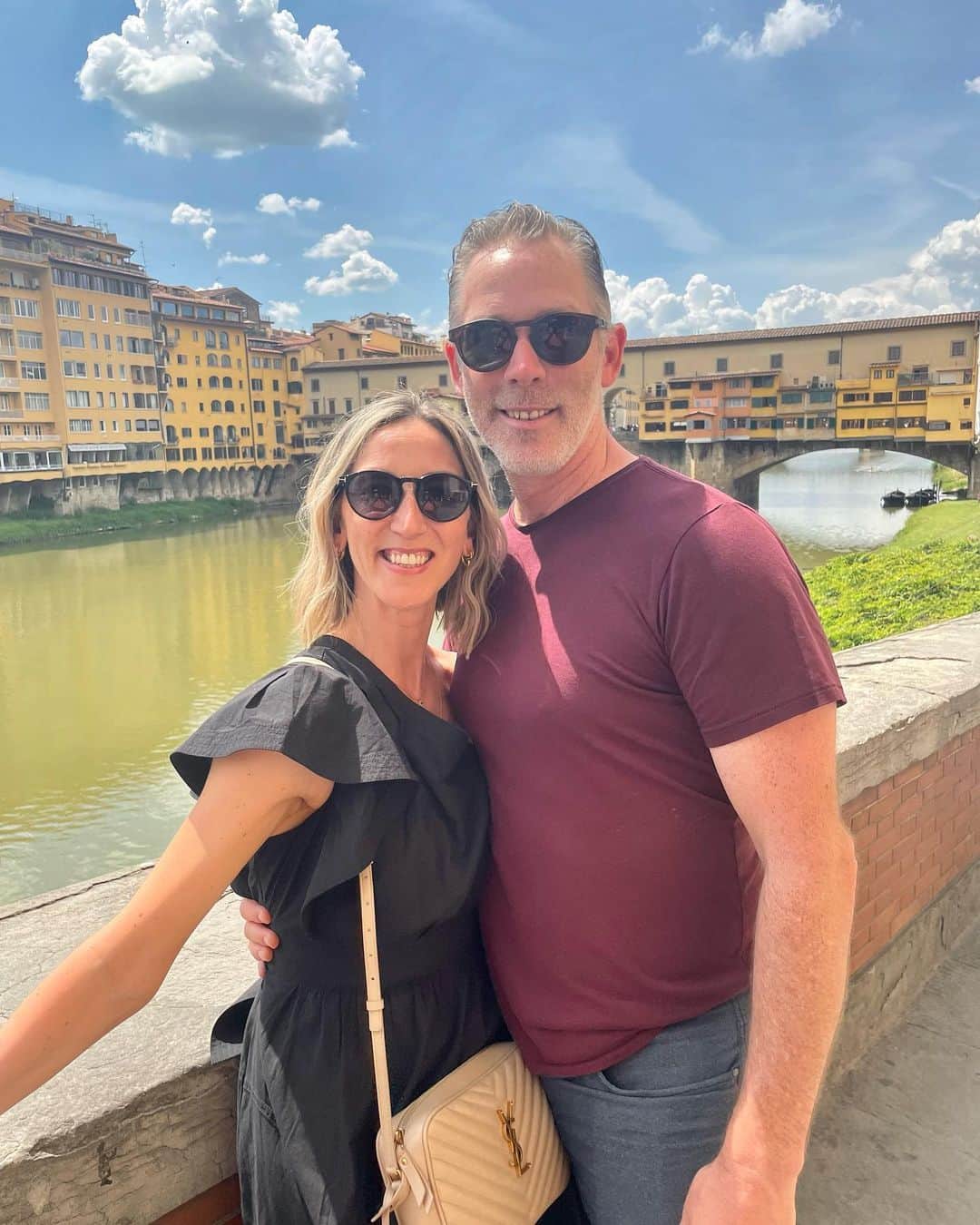 シネイド・ケアーのインスタグラム：「Firenze🇮🇹🥂❤️」