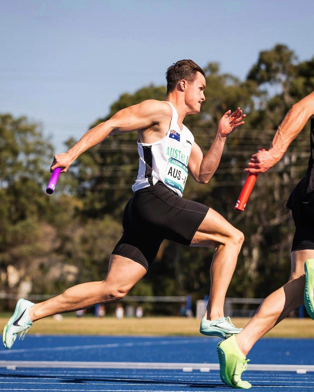 ジェイク・ドランのインスタグラム：「Oceania relays ✅ Next: @kipkeinoclassic Kenya 🇰🇪  Then: Yokohama GGP Japan🇯🇵  The opportunity to be a part of a team in what is predominantly an individual sport is always rewarding. Australia will return to the world stage in the 4x100 soon 😮‍💨  📸 @caseysims_」