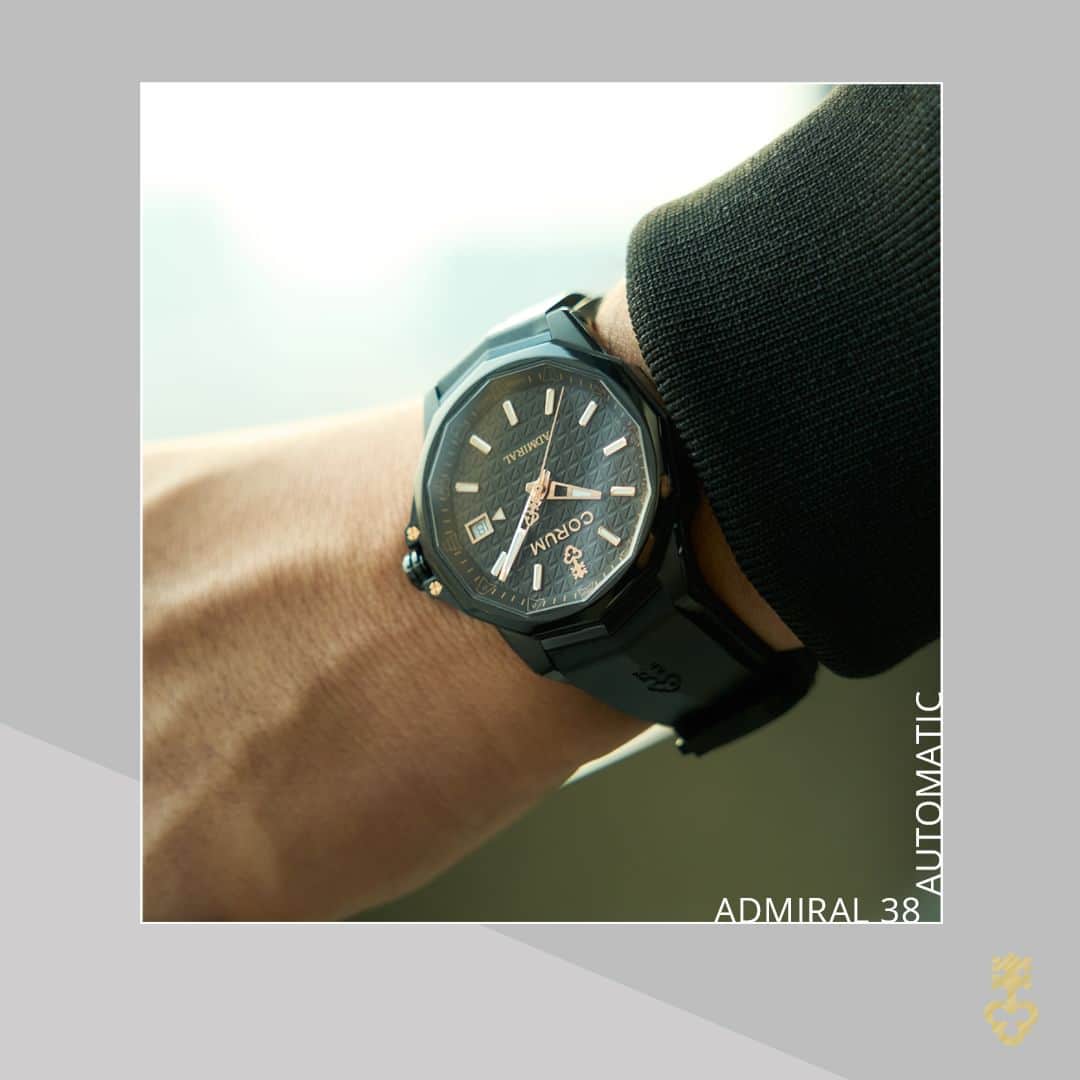 コルムのインスタグラム：「Just elegance #Admiral 38 Automatic full black highlighted with a touch of gold color - Ref. A082/04368 - 082.202.95/F371 AN25 - Discover online: shorturl.at/gsQW1 - #CorumWatches #RiskIsTheReward」