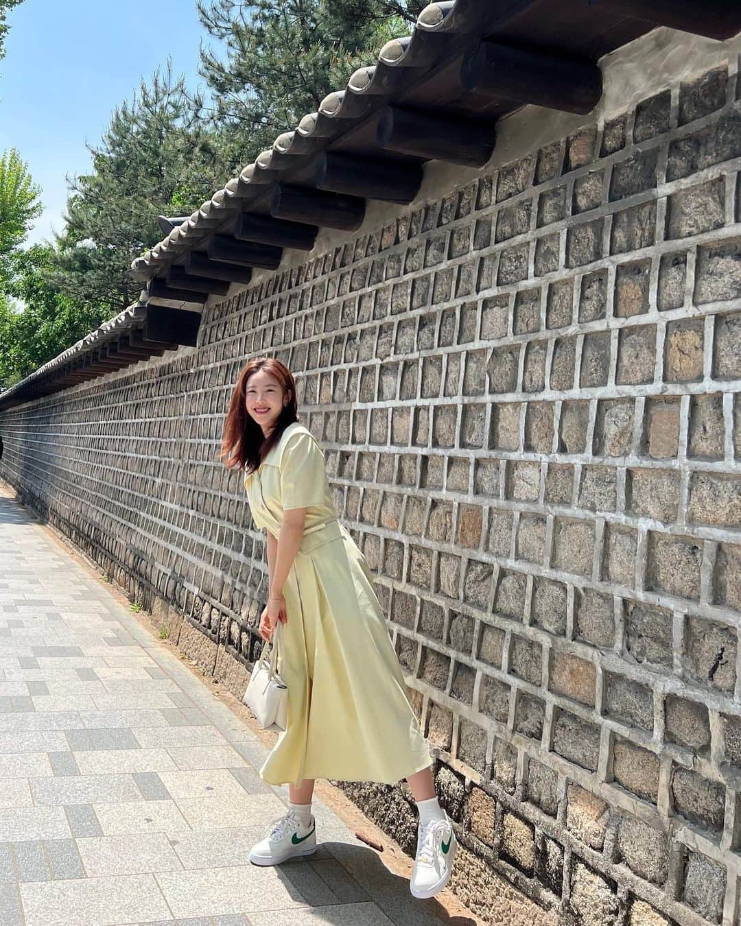 のインスタグラム：「봄 가고 여름이 오고야 말았다 🌿」