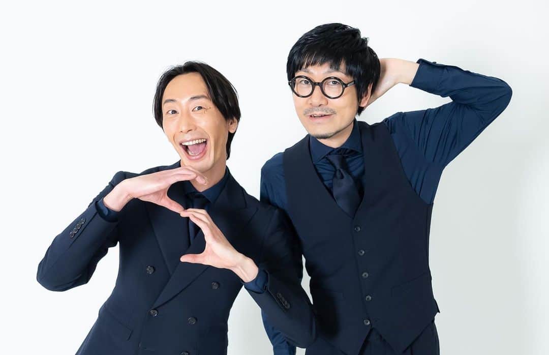 福井俊太郎さんのインスタグラム写真 - (福井俊太郎Instagram)「🆕宣材🆙 #さすがBOSSやで #こんな人達をこんな良い仕上がりに #元が良くないのでここまで小綺麗にするには誰かの強大な力を借りないと無理ですからね #それにようやく全員がおじさんの自覚を持ったみたいで嬉しい #なんか私が年上だからいつもおじさん扱いしてされてきててひろゆきがお兄さんの立ち振る舞いしてたけど全然おじさんだったから違和感あったんですよね #このひろゆきはおじさんの自覚を持ってそうで良い #今後ともよろしくお願い致しますぅ」5月9日 10時24分 - shuntarofukui
