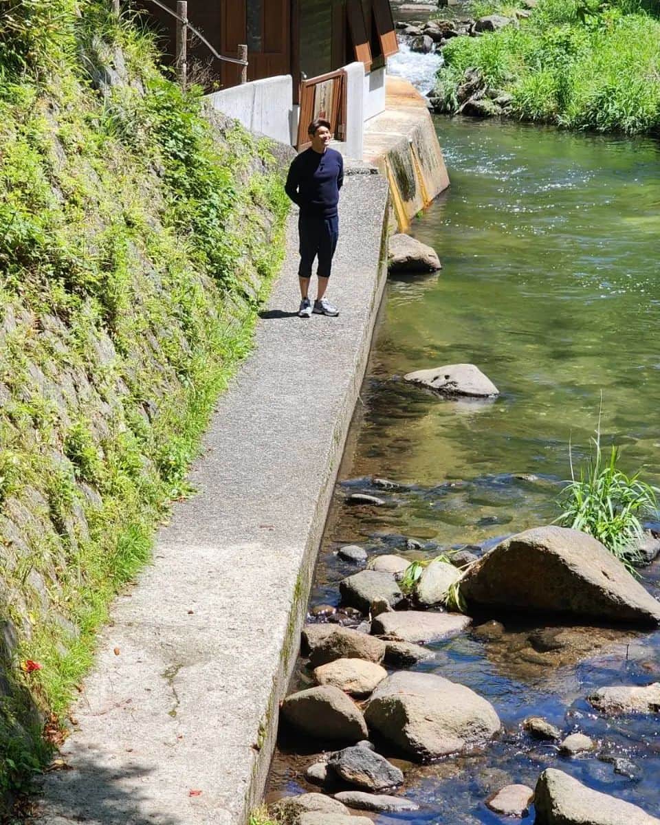 照英さんのインスタグラム写真 - (照英Instagram)「熊本県黒川温泉❕  空気が美味しいなぁ～  #熊本県 #黒川温泉」5月9日 10時58分 - shoei040404