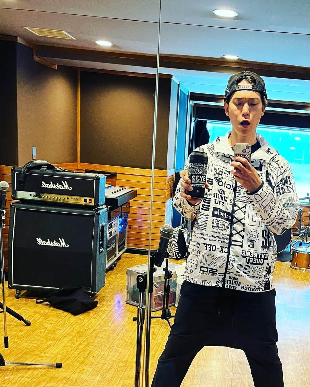 SHINPEIのインスタグラム：「MUSCLE ATTACK10周年ライブの順番 ⁡ 万端！ ⁡ 当日はたっぷり楽しんでね！  #SY32」