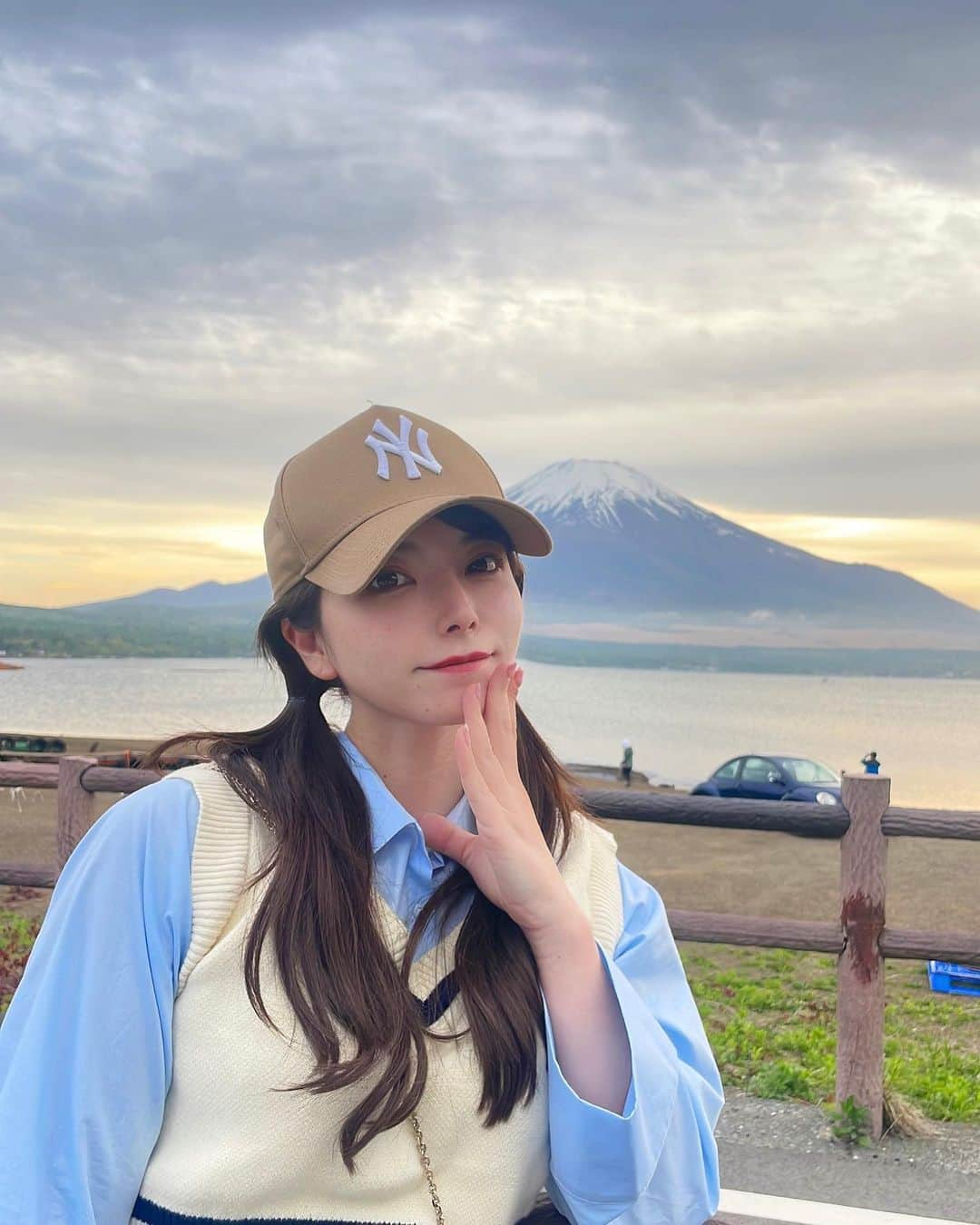 上原亜衣さんのインスタグラム写真 - (上原亜衣Instagram)「富士山🗻運気上がりそう✨✨  #富士山 #fujimountain」5月9日 11時54分 - ai_uehara_ex