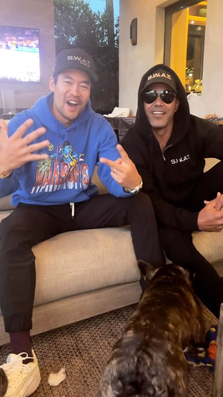 シェマー・ムーアのインスタグラム：「From ya boys HONDO and TAN, Thank you to ALL the HOMIES, FANS, n BABY GIRLS for riding with us!!! Get ready for one hell of a send off SEASON 7!!!! Let’s GO!!!!! 👊🏽👊🏼🔥🔥」