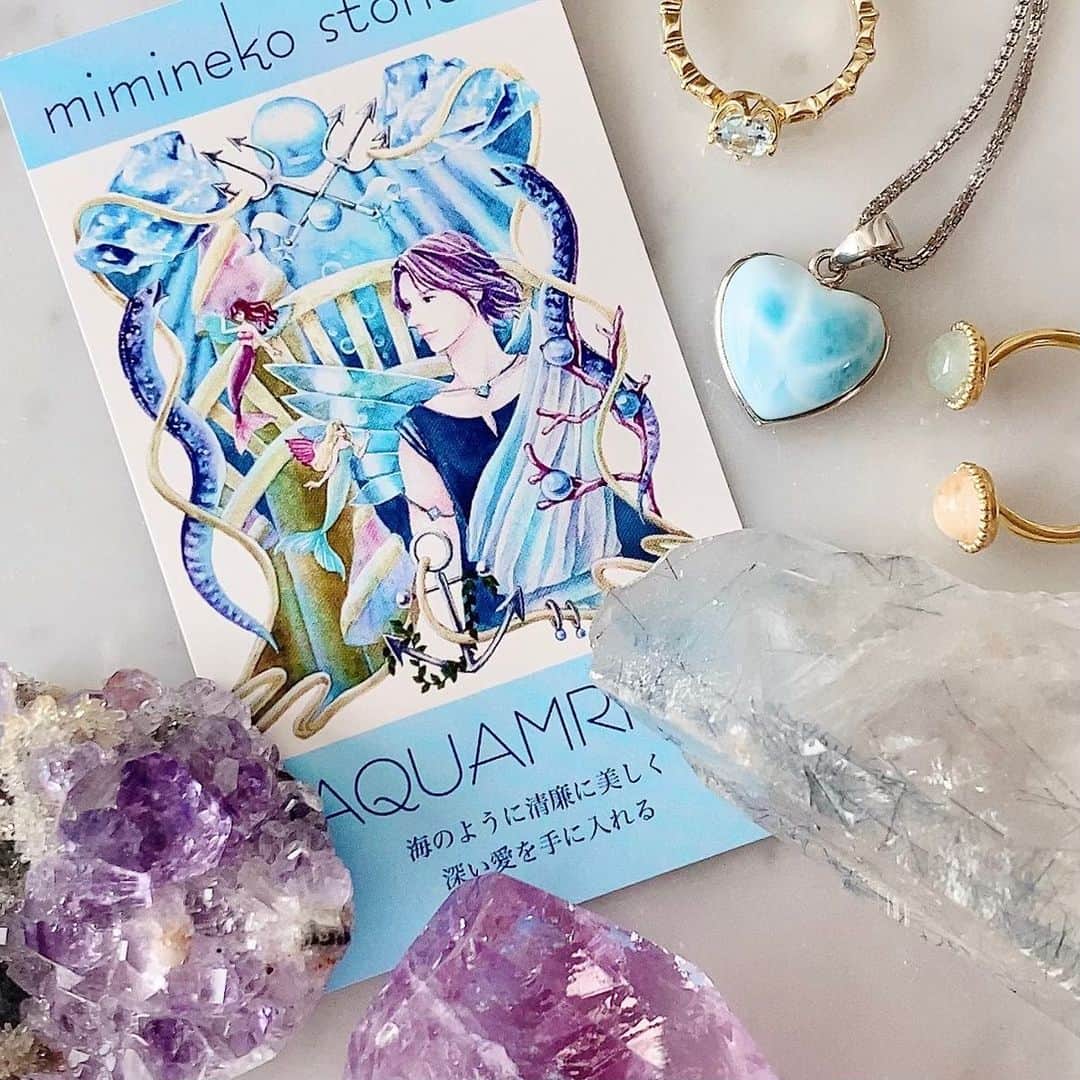 のインスタグラム：「5月のANGELICAストーン証明書は「アクアマリン」です🧜🩵 ⁡ 私の住んでいる地域では花粉も去り、心地良い天気です☀️ ずっとこんな季節が続けば良いのになぁ〜😚 ⁡ 5月ももう半ばに入ろうとしていますが、皆さんにとって素敵な5月になりますように🩵 ⁡ ⁡ #パワーストーン #天然石 #アクアマリン」