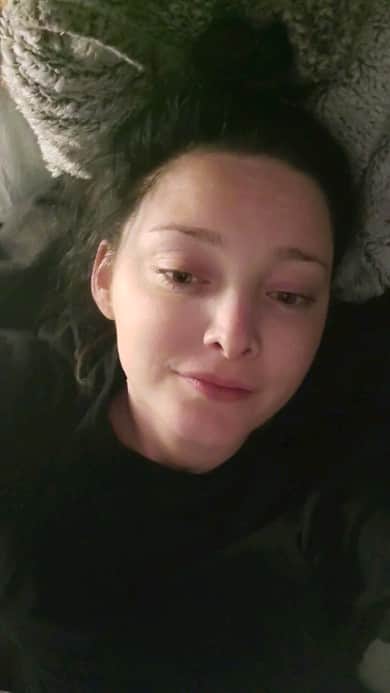 エマ・デュモンのインスタグラム：「💚」