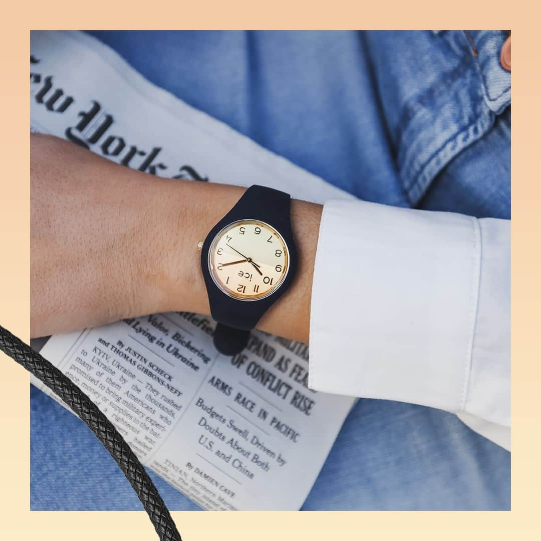 アイスウォッチさんのインスタグラム写真 - (アイスウォッチInstagram)「Be sophisticated and trendy with this beautiful, simple and stylish watch: the ICE horizon - Black gold watch. 👑  #icewatch #icehorizon #matchyourwatch #icediamond #horizon #sunset #beauty #love #spring #colourful」5月9日 14時30分 - icewatch