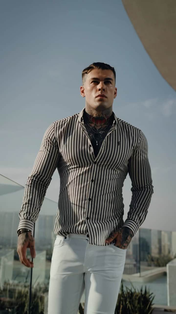 ステファン・ジェームスのインスタグラム：「@fathersons_」