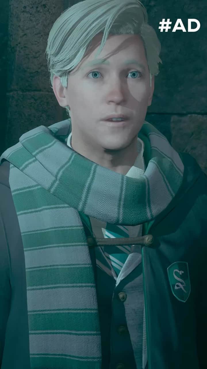 トム・フェルトンのインスタグラム：「#ad It’s time to leave my own legacy 🐍 Watch my playthrough of Sebastian Sallow’s questline now on the Hogwarts Legacy YouTube Channel (link in bio). #HogwartsLegacy @harrypotterfilm @wizardingworld @portkeygames @wbgames」