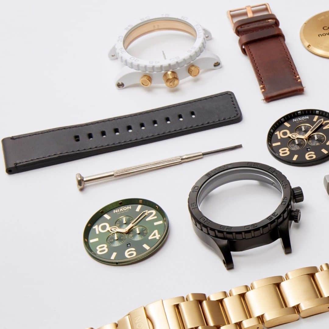 ニクソンのインスタグラム：「The only thing better than a gift from you, is one designed by you.   Right now, get 23% off our custom watch program and hook up the grad, dad, or anyone else rad in your life!」