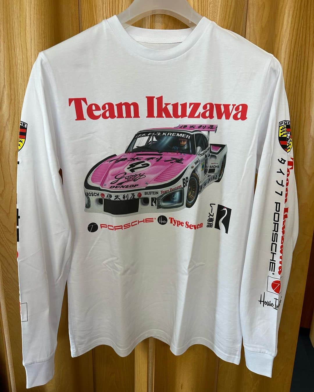 ループウィラーさんのインスタグラム写真 - (ループウィラーInstagram)「Team Ikuzawa👍😊に加入！ お誕生日プレゼントになりました🙏🙇🏻‍♂️ . . #teamikuzawa  #porsche  #type7  #type7teamikuzawa」5月9日 17時29分 - loopwheelerss