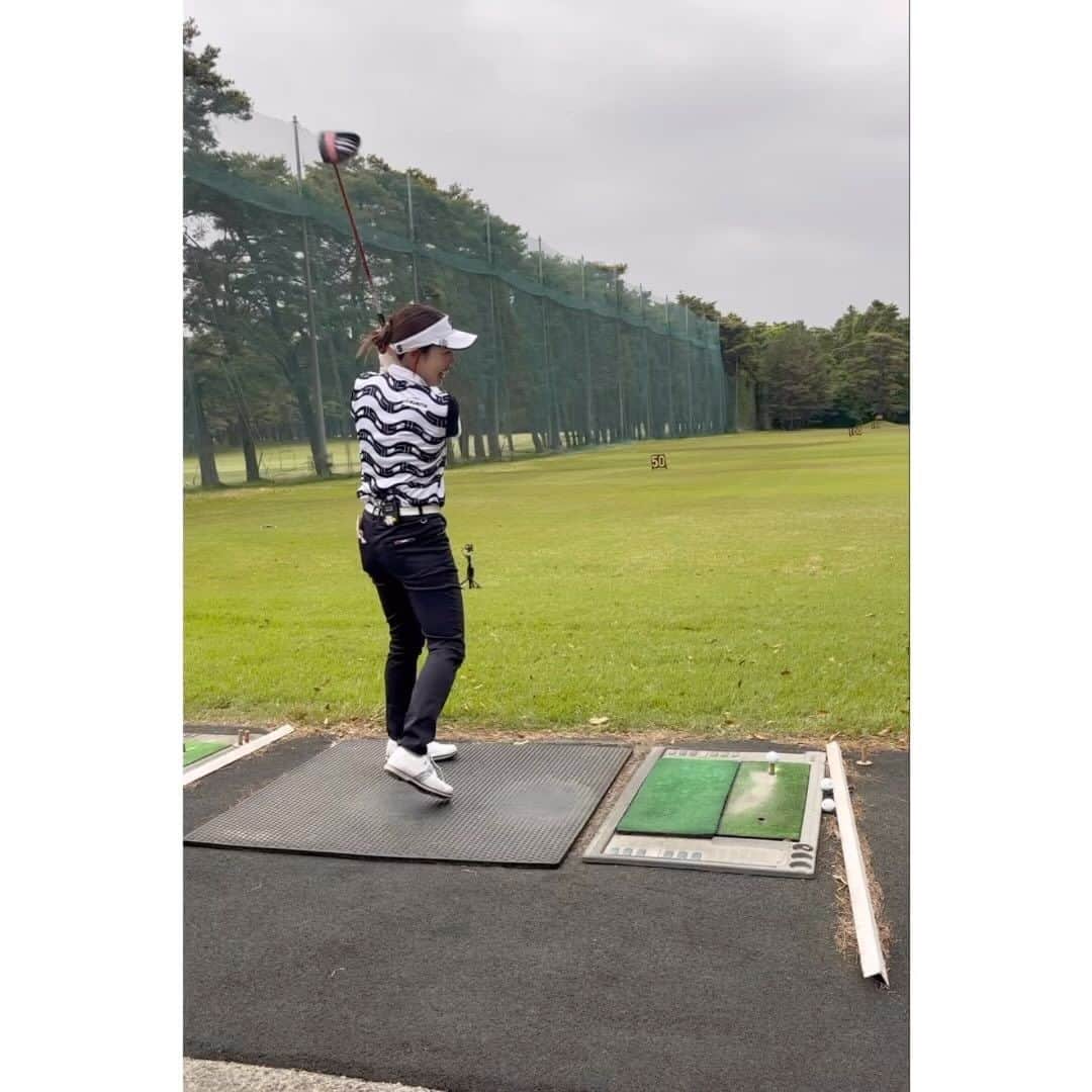 有村智恵のインスタグラム：「もう一つ #KURELADYGOCUP 前の収録時の様子😂  先日の特番は見て頂けましたか👶？  撮影時のゆかりさんがめちゃくちゃ可愛かったのでお裾分け😂  #一応ご本人に載せていいか許可もらいました笑 #ちなみにこのポーズ結果が出る度に毎回やってた😂 #ゆかりさんへ #年はそこそこ下ですが #こんなに愛おしく思わせてもらえる先輩に出会えて #私達は幸せです💕 #ちなみにこの時のゆかりさん #よく見たら首の後ろに湿布貼ってます #番組を盛り上げて下さってありがとうございました😆」