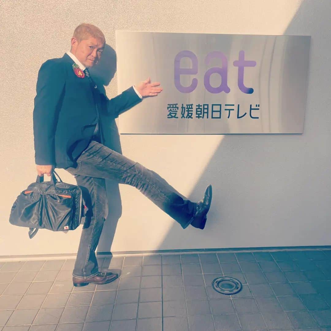 松本隆博のインスタグラム：「。⁡ ⁡さ、本盤‼️‼️‼️‼️⁡ ⁡生放送やでーーー( ᴖ ·̫ ᴖ )」