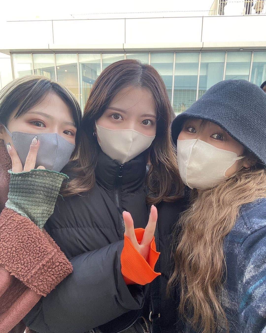 Arika Kuriharaのインスタグラム：「Love🧡🧡🧡  ちょいと前の♡🤳  #friends」