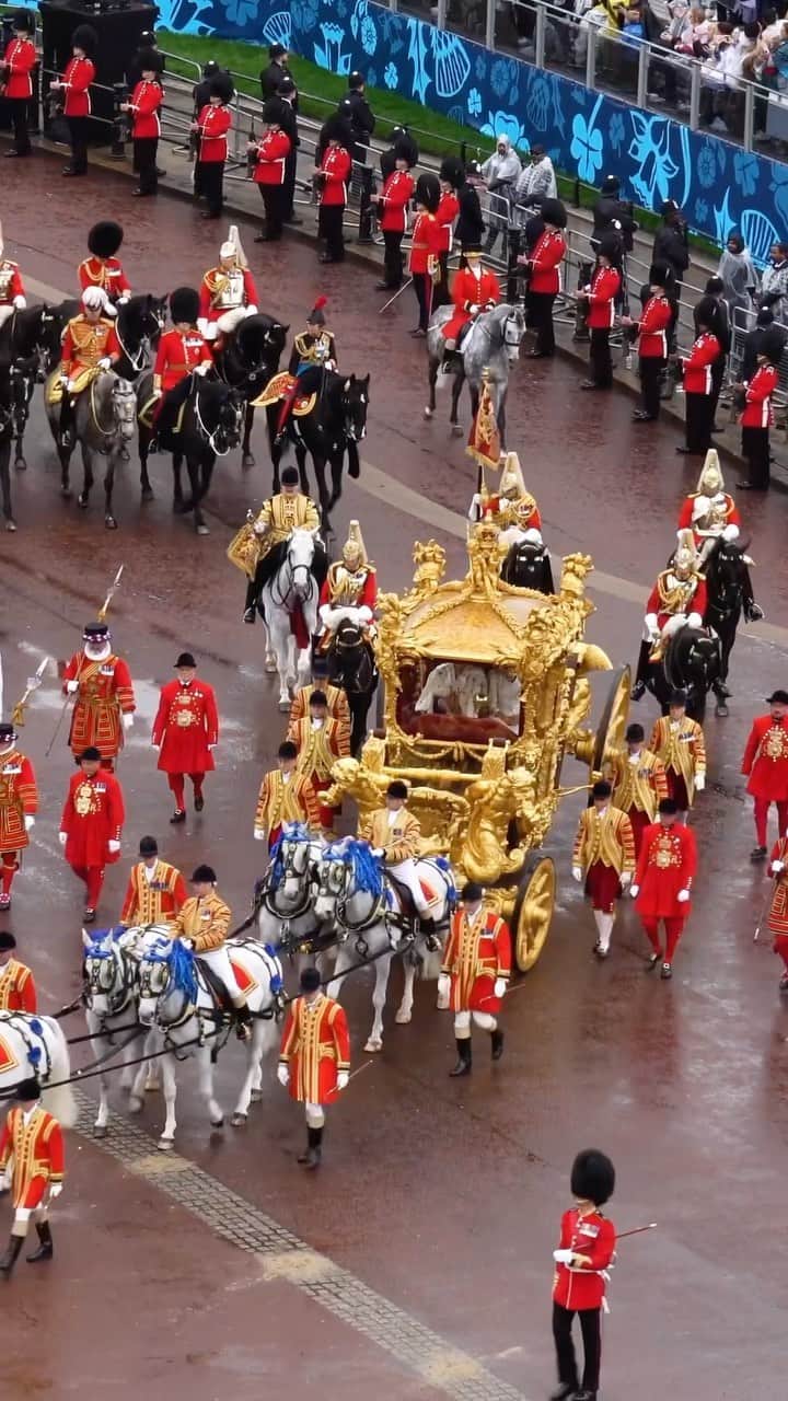 ロイヤル・ファミリーのインスタグラム：「🇬🇧 👑 #CoronationWeekend」