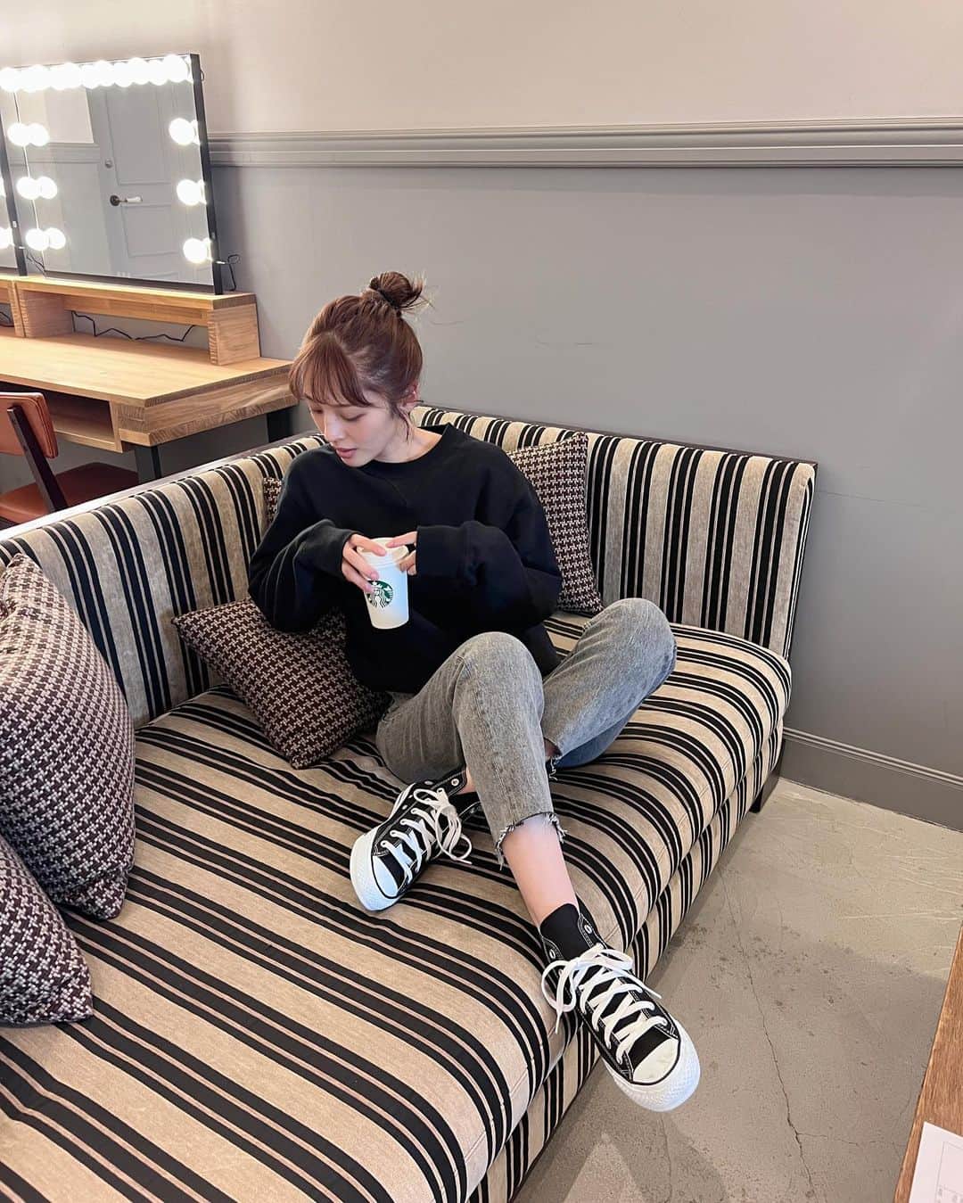 神部美咲のインスタグラム：「おつかれさまでしたー☺︎  暖かいのか寒いのか 良くわからない気温で困りますよ🤔」