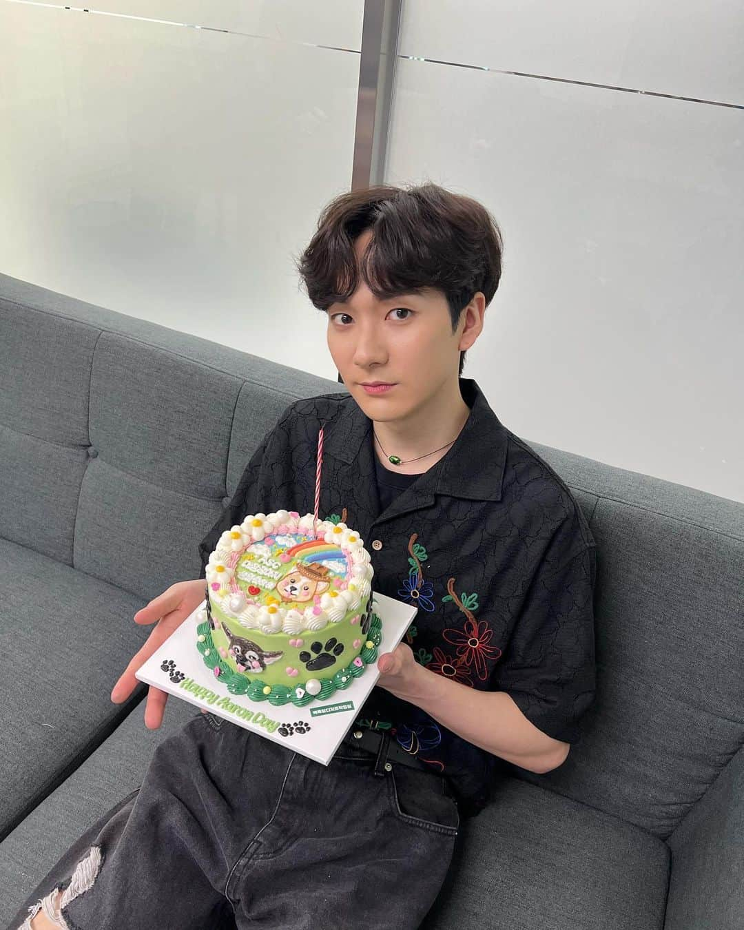 アロン さんのインスタグラム写真 - (アロン Instagram)「미리 축하해주셔서 감사합니다! 🎂 @arirang_asc」5月9日 19時58分 - theaaronkwak