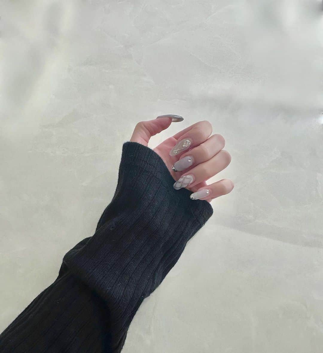 のインスタグラム：「nail〜♡ 毎回ネイルかわいいすぎます♡」