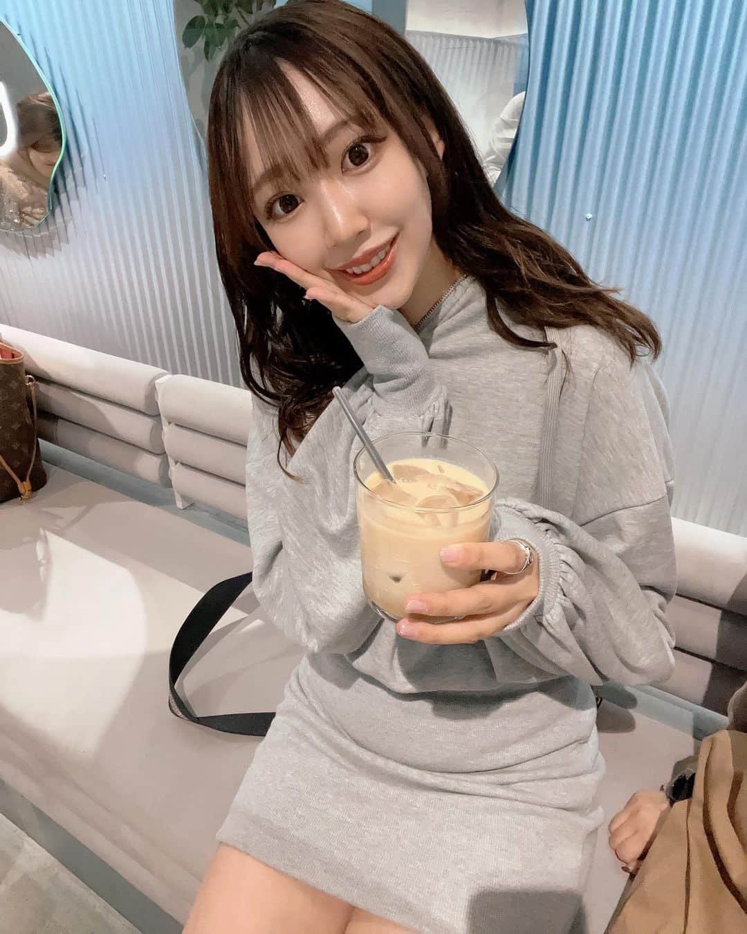 のインスタグラム：「何とか頑張ろ〜何とか生きよう！   #グラドル #グラビア #グラビアアイドル #グラビアモデル #グラドル自画撮り部 #水着 #撮影会 #撮影 #アイドル #モデル #gravure #写真 #水着 #gravureidol #gravuremodel #japanese #japanesegirl #japan #インスタグラビア #ビキニ女子 #sexy #style #カメラマンさんと繋がりたい #カメラマン募集 #カメラ好きな人と繋がりたい #撮影会の女神さま #撮影会モデル #林歩楓」