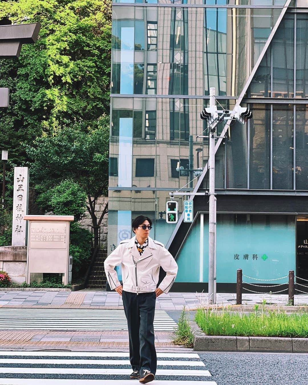 井澤勇貴のインスタグラム：「Thank you✨🕶 @akila.la」