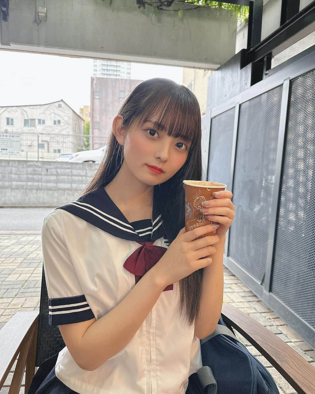 水野舞菜さんのインスタグラム写真 - (水野舞菜Instagram)「セーラー服🫣❤️‍🔥  フィルフリークさんの「アオカゼ」のMVに出演させていただきました〜！！  みてねん🫧」5月9日 21時12分 - mana_chos