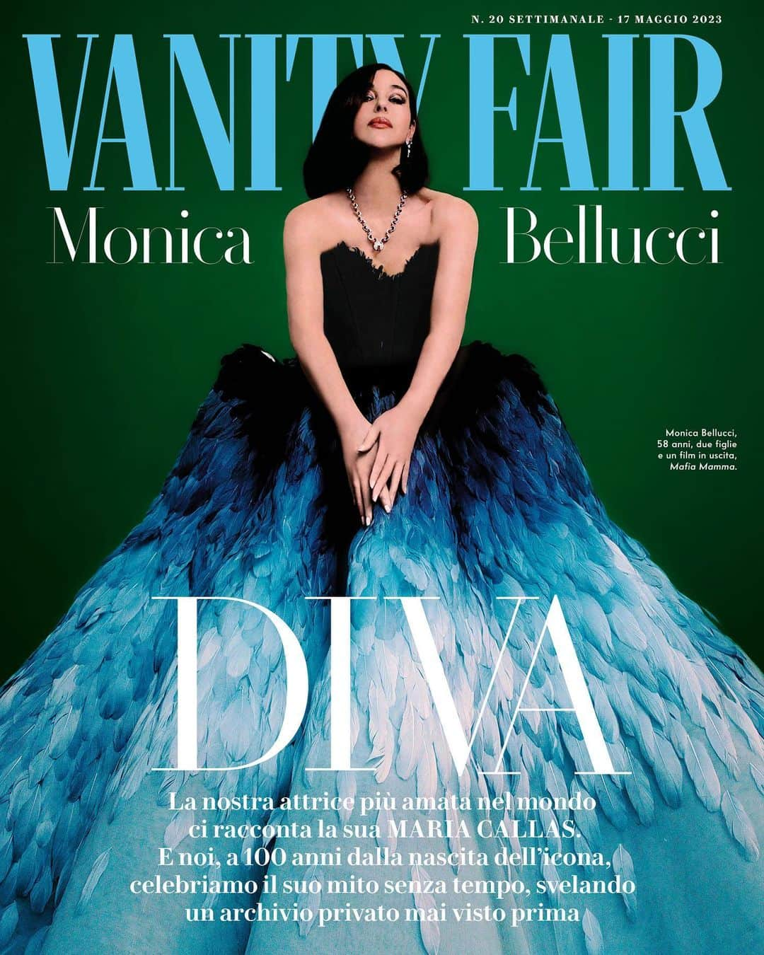 モニカ・ベルッチさんのインスタグラム写真 - (モニカ・ベルッチInstagram)「Monica Bellucci (@monicabellucciofficiel) è una star internazionale, ma anche un’anima solitaria (felice) e una mamma come tante. Ci ha invitato nella sua cucina a Parigi e ci ha offerto un caffè, dolci ricordi e la sua passione per la Callas.   Sappiamo bene che le dive, specie in via di estinzione, vivono anche sotto il sole di mezzogiorno, ma immaginarle nella vita reale ha comunque un sapore strano. Piatti di pasta fatta in casa e tappeti rossi, riunioni genitori-insegnanti e lungo abito Dior abbinato a una collana di diamanti Cartier, accoppiata vincente con cui ha eclissato tutti all’ultima cerimonia dei César: Monica Bellucci è tutto questo.   Trovate l'intervista completa in edicola da domani sul nuovo numero di Vanity Fair  #VFinedicola   Abito bustier @georgeshobeika Orecchini e collier @Cartier Intervista di @pierregroppo Foto  @axlejozeph Fashion Stylist @pablo_patane Hair  @johnnollet Make Up @letiziacarnevale Manicure @audreycheri」5月9日 21時05分 - monicabellucciofficiel