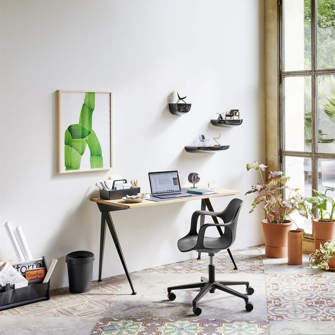 Vitra Japanのインスタグラム