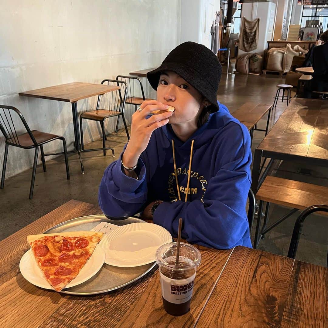 窪塚愛流さんのインスタグラム写真 - (窪塚愛流Instagram)「「No pizza No life」‪‪」5月9日 21時10分 - airu_kubozuka