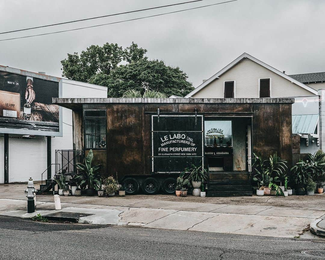 ルラボさんのインスタグラム写真 - (ルラボInstagram)「Le Labo on Wheels stops in New Orleans at 4001 Magazine Street through May 29th.  #lelaboonwheels #NewOrleans #icecreamtruckforthesenses」5月9日 22時01分 - lelabofragrances