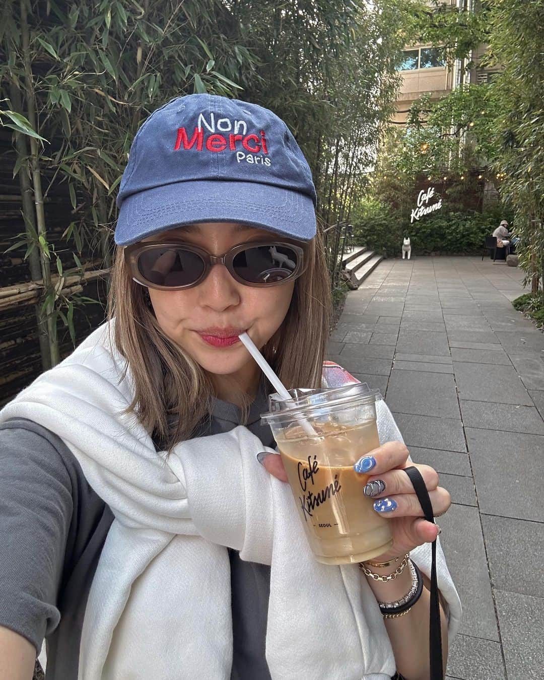 植野有砂のインスタグラム：「Landed 🩵🇰🇷🩷」