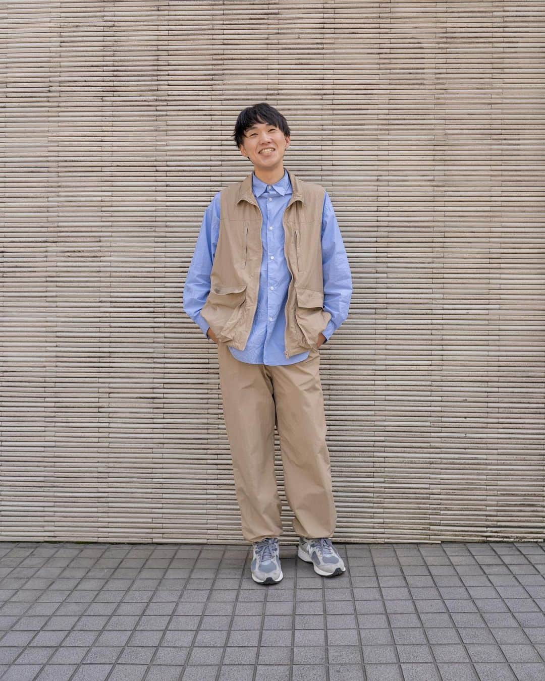 伊吹のインスタグラム：「撮られるのまだまだ恥ずかしい。 あ、5月20日オフ会きてね。  #カジュアルファッション#春服コーデ#メンズファッション #カジュアルスタイル」