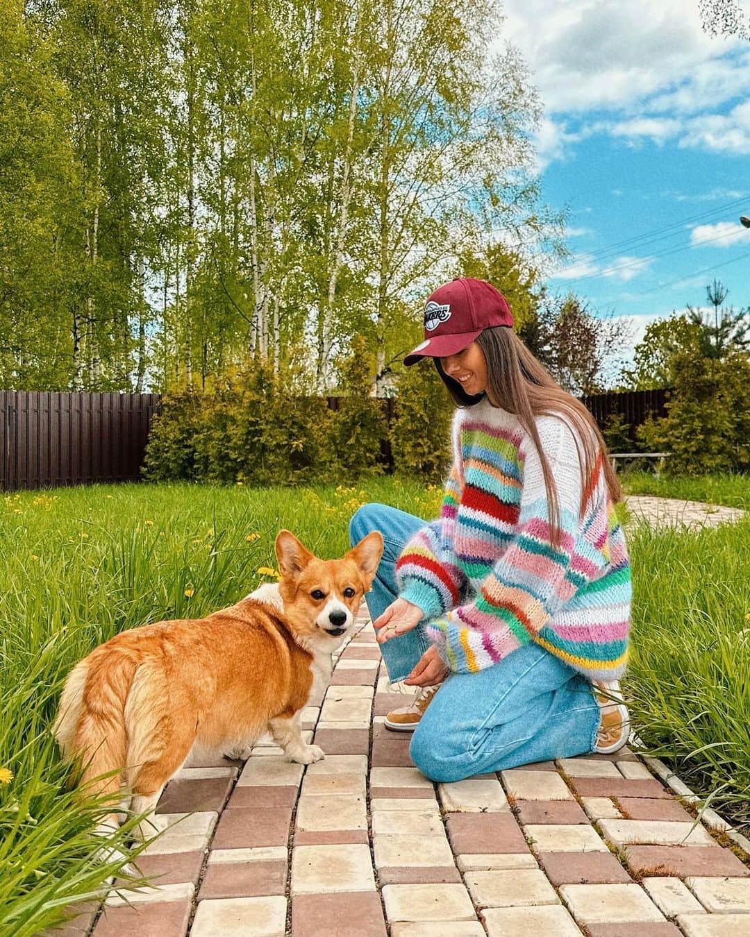 エカテリーナ・セレズネワのインスタグラム：「Максимально уютные дни🐾 @evgrafovaclothes 💕」
