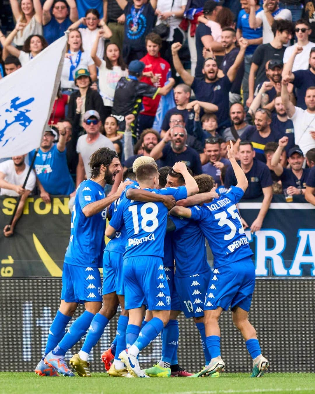 エンポリFCさんのインスタグラム写真 - (エンポリFCInstagram)5月9日 22時55分 - empoli_fc_official