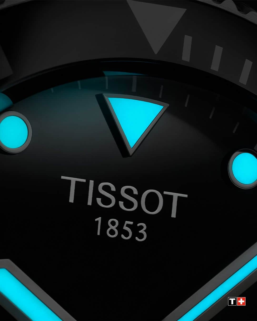 ティソさんのインスタグラム写真 - (ティソInstagram)「The new Tissot Seastar 40mm: A beacon of style that is ready to join you on any adventure you can imagine – day or night #Tissot #Seastar #TimeToSea #swisswatch #watches #swissmade #watchlover #watchesofinstagram」5月9日 23時00分 - tissot_official