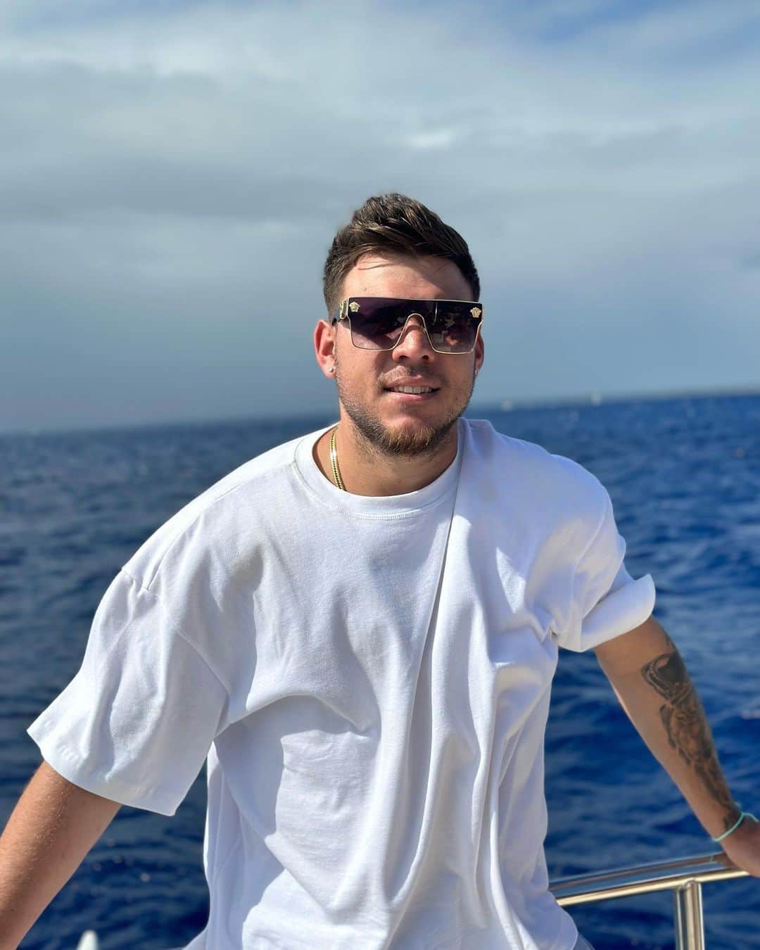 ジャリエル・ロドリゲスさんのインスタグラム (ジャリエル・ロドリゲスyarielrodriguez29)