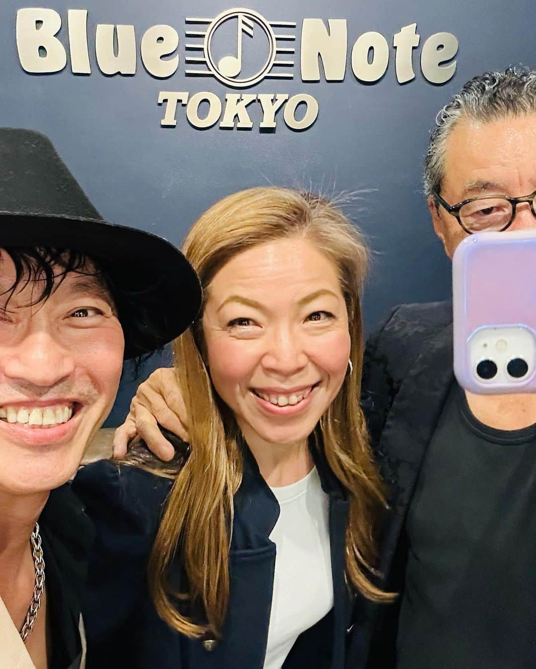 日野賢二さんのインスタグラム写真 - (日野賢二Instagram)「Dad’s Killin’ Blue Note Gig  Was special One,along with family!」5月9日 23時33分 - jinobass