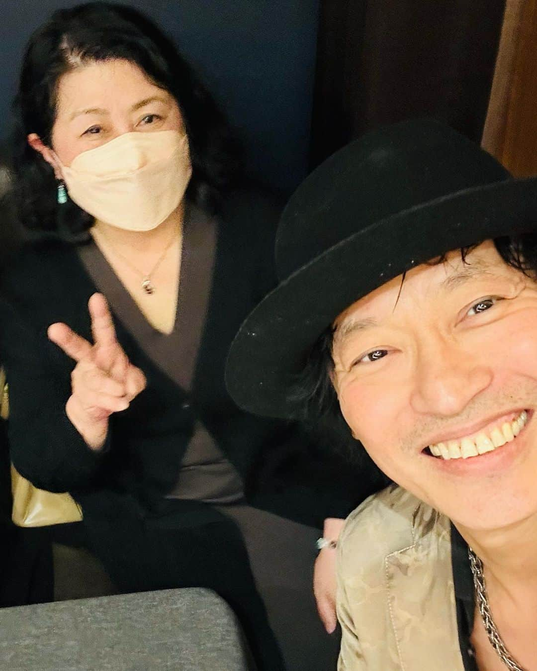 日野賢二さんのインスタグラム写真 - (日野賢二Instagram)「Dad’s Killin’ Blue Note Gig  Was special One,along with family!」5月9日 23時33分 - jinobass