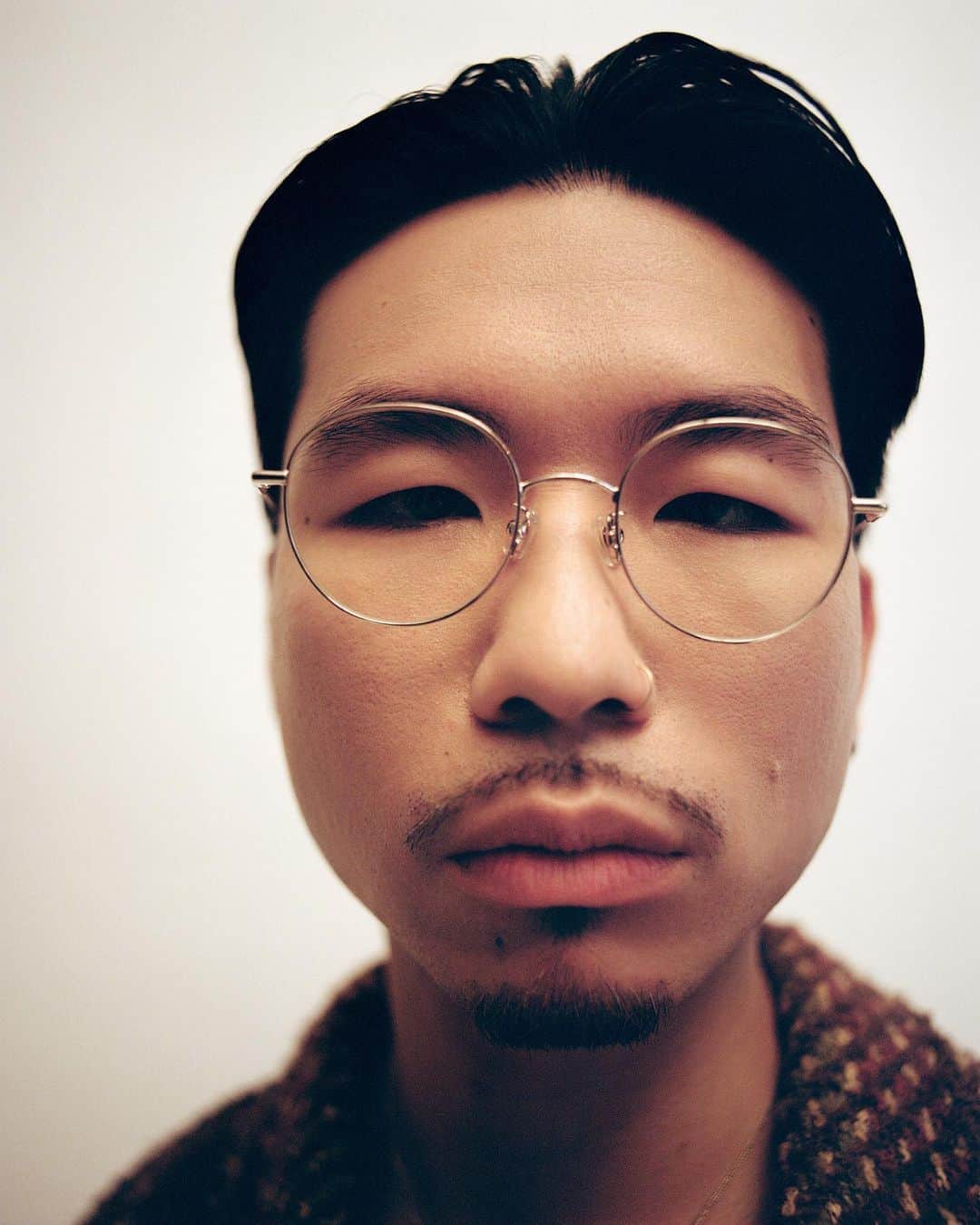 JINSさんのインスタグラム写真 - (JINSInstagram)「An exciting new JINS SWITCH line is coming soon.  Photography: @phojoh Stylist: @sachi.e________  HMU: @tomoyomakeup Talent: @moderndayconfucius @gabriellecalle  Thank you: @xyneagency @dreamlandagency @candystudionyc @mobilesuitsam @alx.hopkins @instacamfield」5月10日 9時00分 - jins.usa