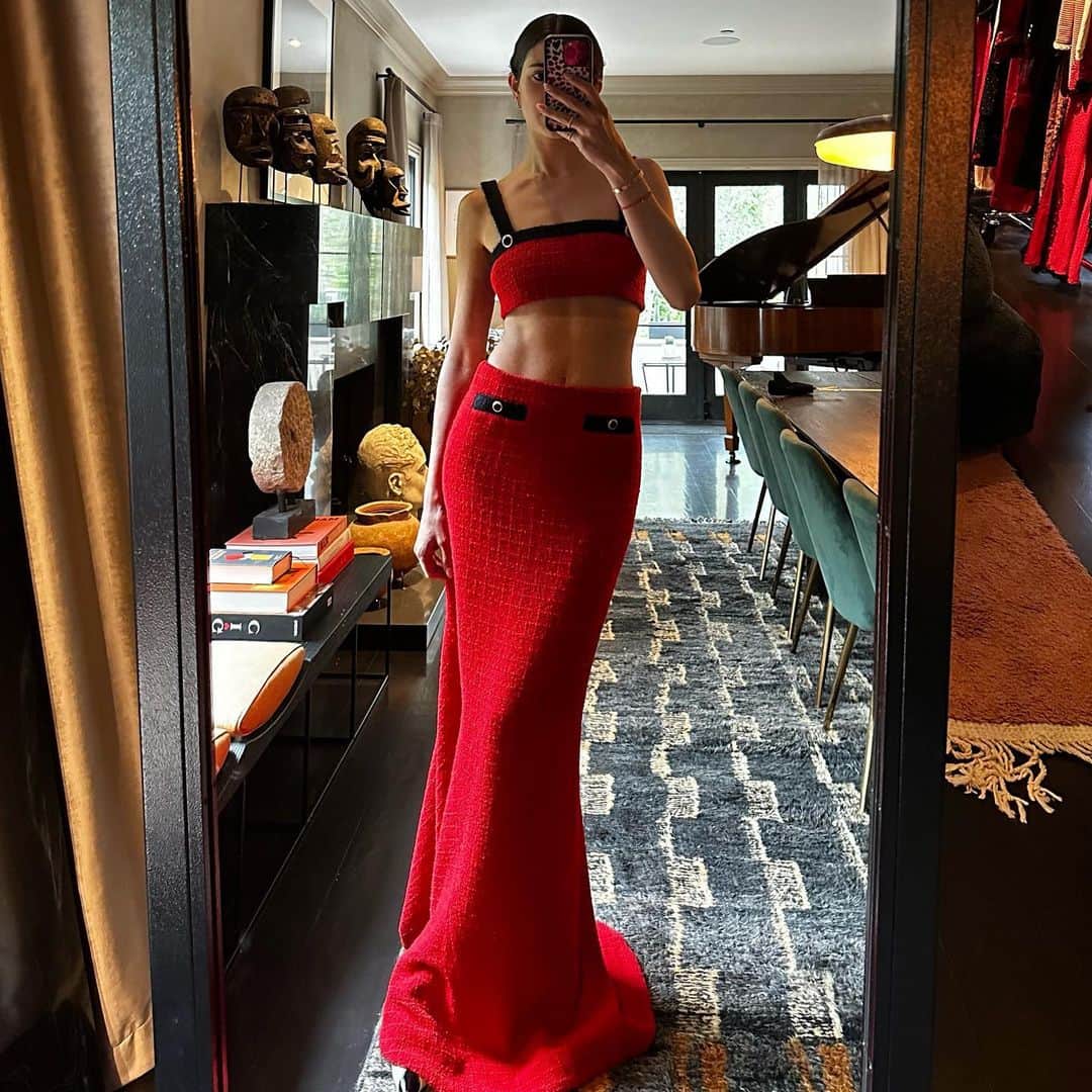 ローレン・ペルツのインスタグラム：「She’s a ladyyyyy ❤️」