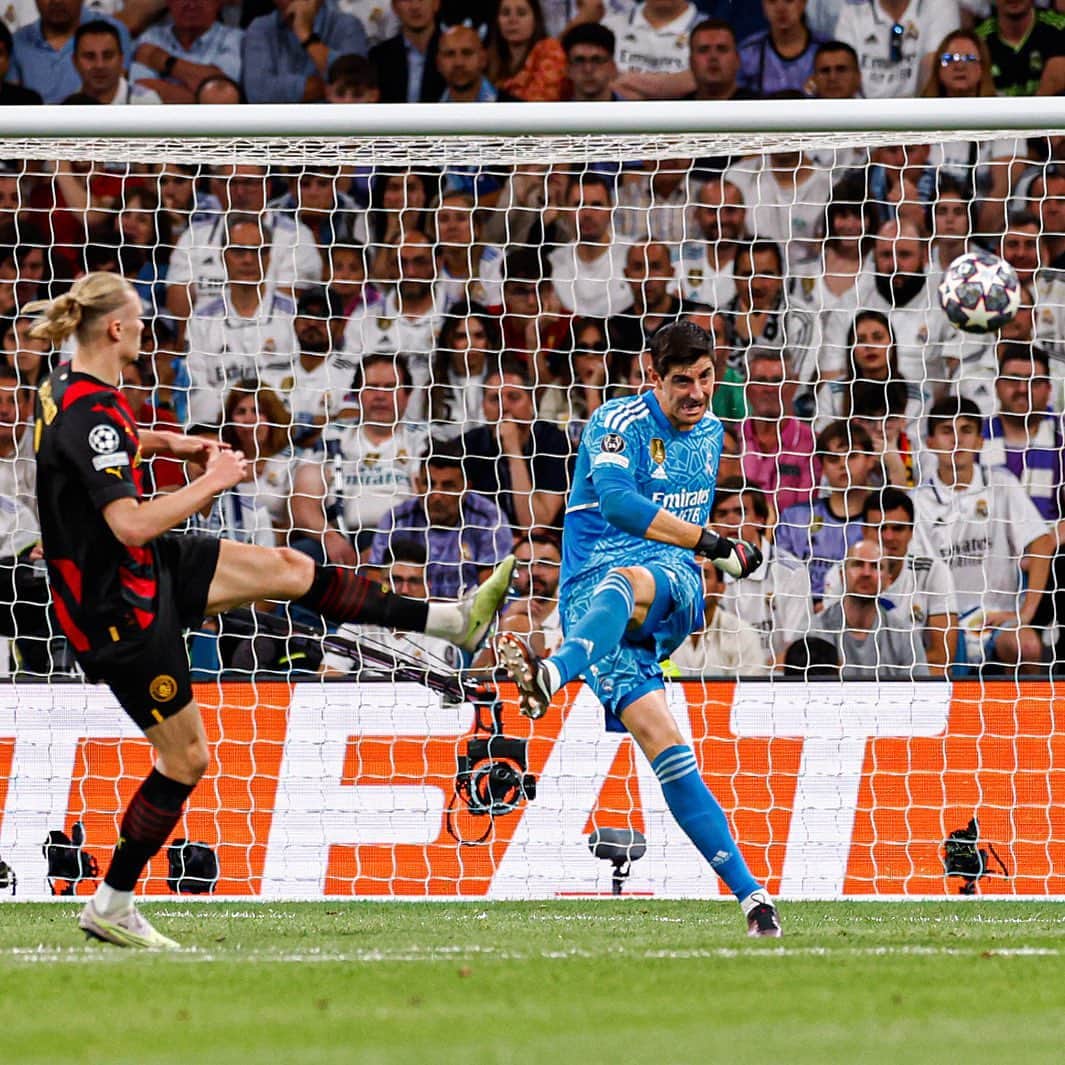 ティボ・クルトゥワのインスタグラム：「Hemos dado todo y hemos hecho un gran partido aunque todo se decidirá en Manchester. Confiad en este equipo 🤍 #HalaMadrid」