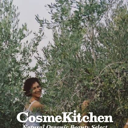 コスメキッチンさんのインスタグラム写真 - (コスメキッチンInstagram)「5.15 start… Cosme Kitchen 2023 summer  おすすめアイテムをご紹介！💐  【 @uruotte 】 ナチュラルシャンプー（ミント＆シトラス） ¥3,300（税込） ミントシャワーでスッキリ！夏のべたつく地肌をクールに洗います。  【 @bior_organics 】フィトセルVCローション ロゼ ¥4,950（税込） ダマスクローズの香り華やぐローション。植物幹細胞培養エキス（ハリ、保湿）配合。自然由来100%。オーガニック認証。  【bior organics】フィトセルVCセラム ロゼ ¥5,720（税込） オーガニックダマスクローズの香り華やぐ美容液。植物幹細胞培養エキス（ハリ、保湿）配合。自然由来100%。オーガニック認証  【bior organics】フィトセルVCホイップクレンジングソープ ロゼ ¥4,950（税込） W洗顔不要メイクも落とせるオーガニック泡クレンジング。オリジナルエキス×植物幹細胞*³*⁴×ビタミンＣ誘導体*⁵  #cosmekitchen #コスメキッチン #summer #naturalcosmetics #ナチュラルコスメ #uruotte #ウルオッテ #biororganics #bior #ビオール #skincare #スキンケア #シャンプー #ヘアケア」5月10日 21時13分 - cosmekitchen
