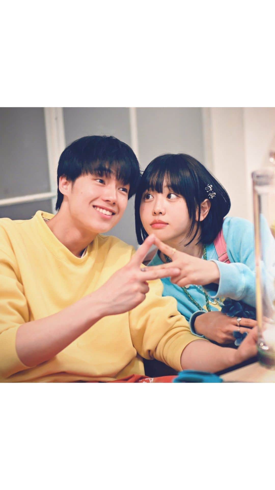 のインスタグラム：「デートの思い出🤍  ちせおみ推しの人はいいね！ いいねが多かったらオフショット公開するかも...💐  〜 ✽〜 ・〜 ✽〜 ・〜 ✽〜 ・〜 ✽〜 ・〜 ✽〜  オオカミには騙されないとは🐺  ✿ Point1 オオカミの存在 女子メンバーの中に恋をしない"嘘つき"オオカミ"が潜んでいる。  ✿ Point2 花束ルール 花束を渡された人は一切の嘘をついてはいけない。  あなたは恋の嘘を見抜けますか？  #花束とオオカミちゃんには騙されない ABEMAで全話無料配信中💐  〜 ✽〜 ・〜 ✽〜 ・〜 ✽〜 ・〜 ✽〜 ・〜 ✽〜  #齊藤なぎさ (19) @saitou_nagisa #美月 (22) @lxxe_myself.8 #永井愛実 #まんちゃん (20) @nagai_manami_0921 #ちせ #치세 (24) @peach_chu_ #中川紅葉 (22) @kureha_nakagawa #かりん (17) @sunazurisuki_  #夏生大湖(21) @omi.natsuki.official #柊太朗(22) @tar0tar0tar0shi #今井竜太郎(17) @ryutaro__imai #ロビン(19) #robin #로빈 @thereal_robin_ #マテウス(22) @spicegirl.jp  〜 ✽〜 ・〜 ✽〜 ・〜 ✽〜 ・〜 ✽〜 ・〜 ✽〜  #花束オオカミ #オオカミには騙されない #オオカミ好きと繋がりたい #JKの素敵な思い出 #恋愛#大学生 #大人っぽ #カップル #デート #デートスポット #恋愛アドバイス #恋愛相談」