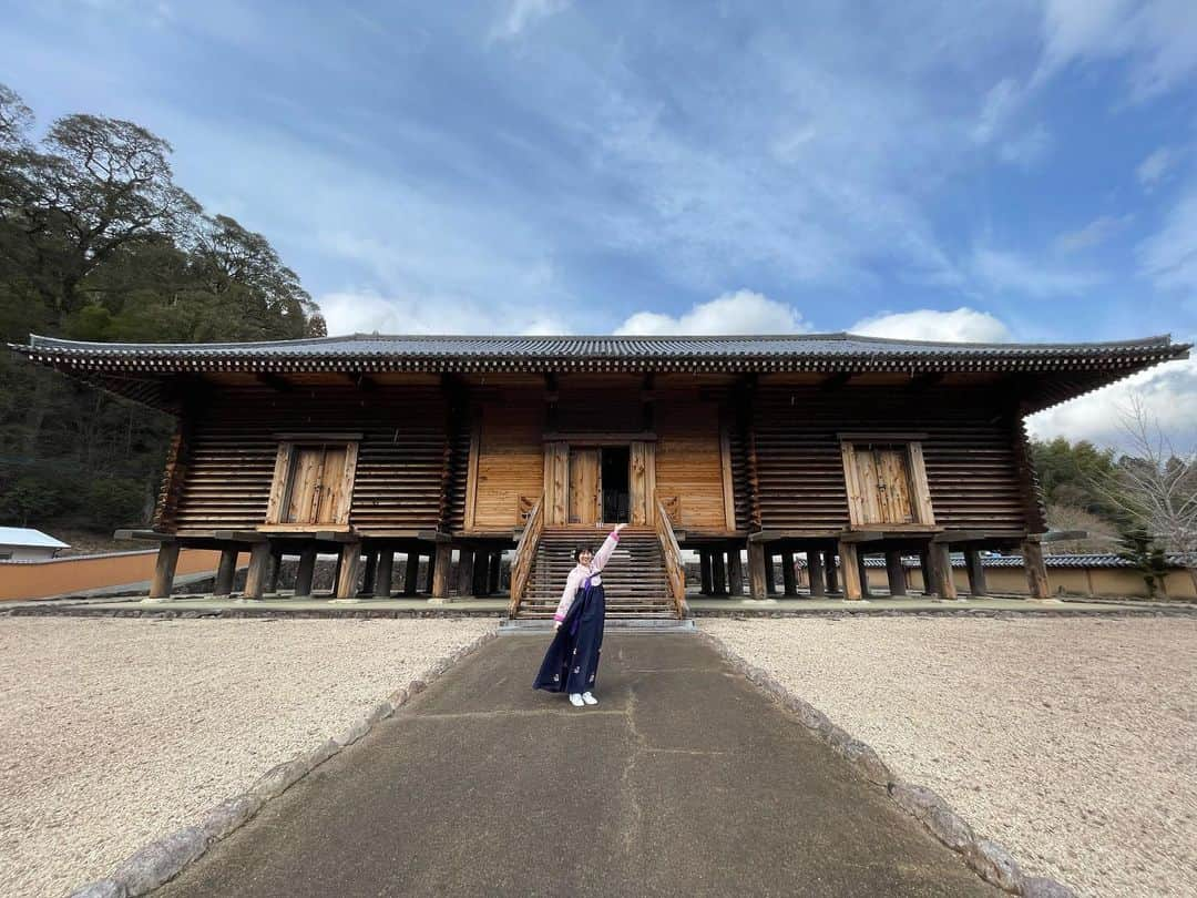 磯原杏華さんのインスタグラム写真 - (磯原杏華Instagram)「大きすぎてびっくり...！🙄 唐花六花鏡を見てロマン感じました🪞  #美郷町 #西の正倉院 #チマチョゴリ #百済の館 #宮崎 #ひなとりっぷ」5月10日 20時16分 - isoharakyoka_box