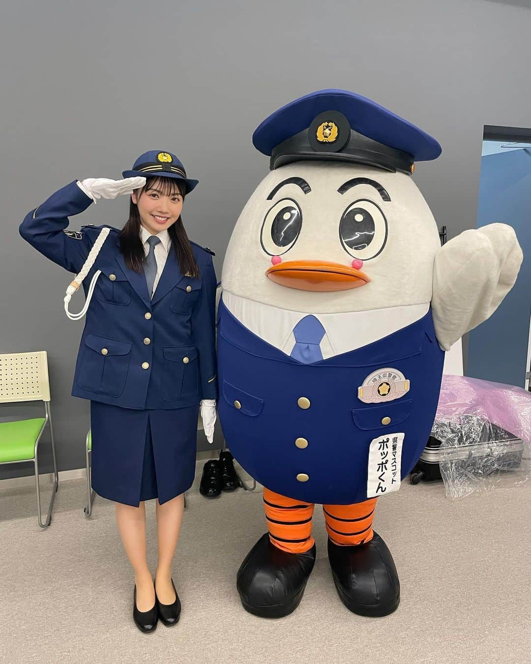 日向未来さんのインスタグラム写真 - (日向未来Instagram)「本日、埼玉県警の交通安全広報アンバサダーとしてイベントに参加させていただきました！  交通ルールをしっかりと守ること 「思いやり･ゆずり合い」の気持ちが大切だと改めて感じました  安全で安心な街を心から願っています👮🏻  じゃんけん大会やててて！ダンスも会場の皆さんと 可愛いお子さんたちと一緒に楽しむことができて 本当にあっという間の時間でした🖐🏻🖐🏻🖐🏻  イベントにお越しくださった皆さん 暑い中ありがとうございました^^   県警マスコットのポッポくん ナスバちゃん HAND SIGNさん 一緒に写真撮ってもらいました📸  #埼玉県警 #交通安全 #交通安全祈願  #交通安全広報アンバサダー #日向未来」5月10日 20時31分 - mirai_hinata.official